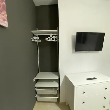 Deluxe In Shared In Cristianos Playa Habitacionstanza Air-conditioned * 阿罗纳