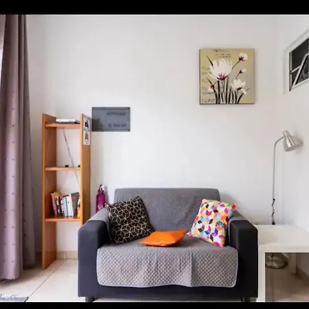 Deluxe In Shared In Cristianos Playa Habitacionstanza Air-conditioned 阿罗纳